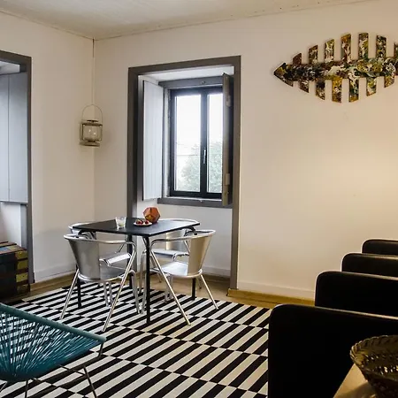 Pensao Sisudo Bed & Breakfast 3*