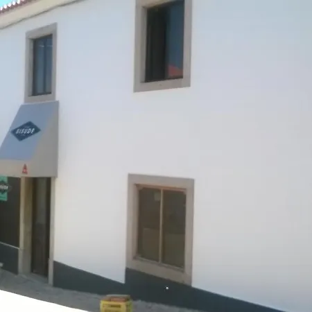 Pensao Sisudo Frühstückspension Colares